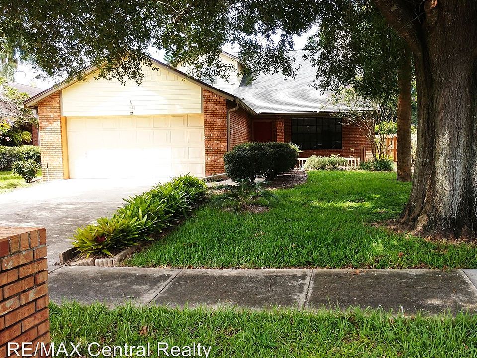 1st image of 1482 Hyde Park Dr