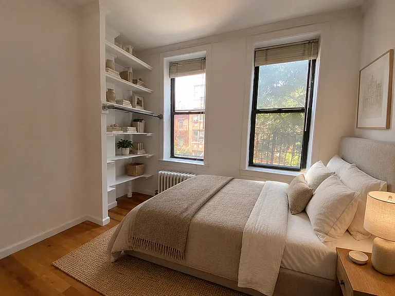 194 Bleecker St — Photo 2