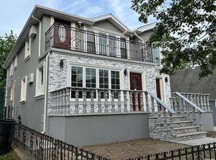 10437 200th St, Saint Albans, NY 11412