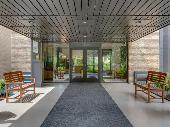 4200 W End Ave APT 202, Nashville, TN 37205