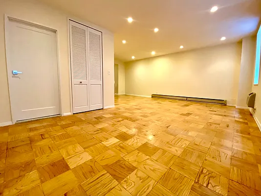 Rented by City & Suburban | media 23