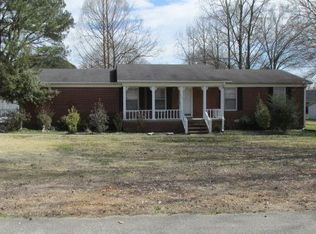 156 Sunset Dr, Huntingdon, TN 38344