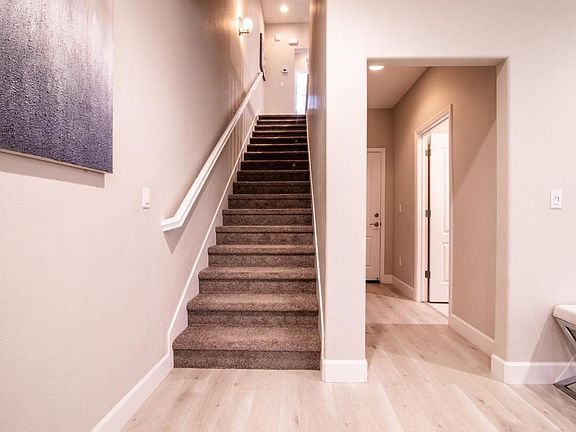 4th image of 5501 Great Oaks Pkwy #Py