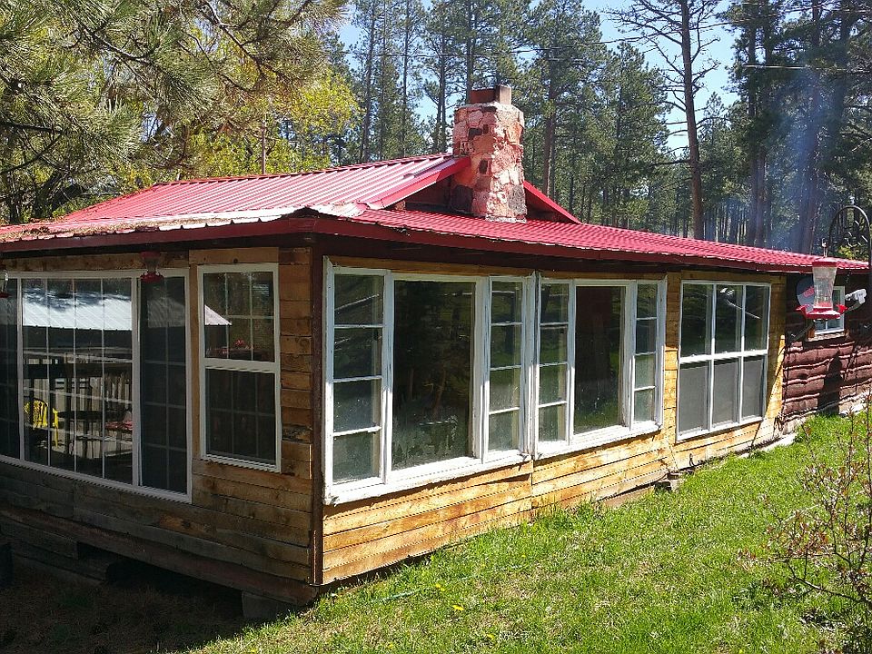 1st image of 30 Pine Street Esterbrook