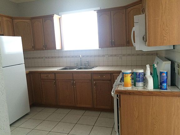 2nd image of 1214 W Malone Ave