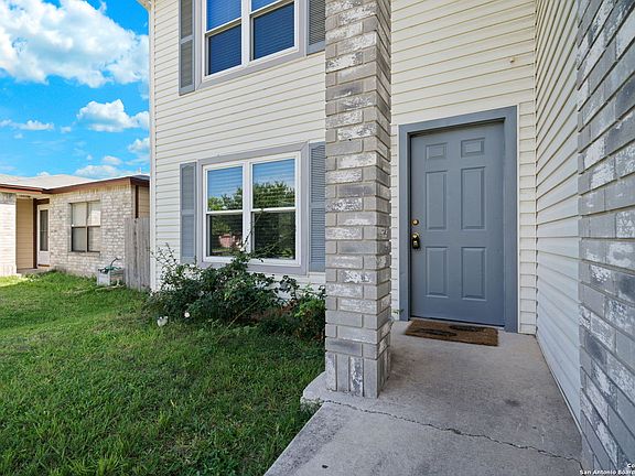 4th image of 6850 REBEL GROVE DR