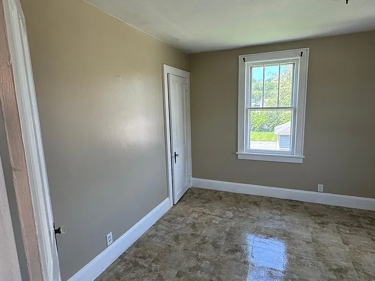 1930 Valley Rd #2E — Photo 10