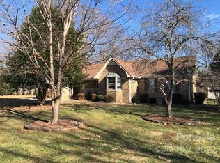 295 Eastland Dr, Salisbury, NC 28146