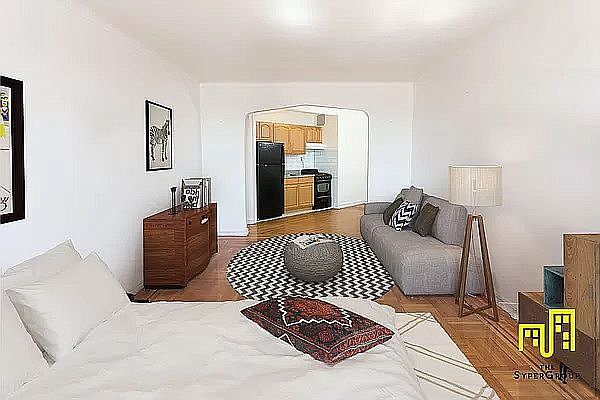 1st image of 2300 Kings Hwy APT 3B