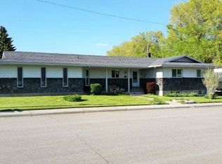 1060 Iona St, Idaho Falls, ID 83402