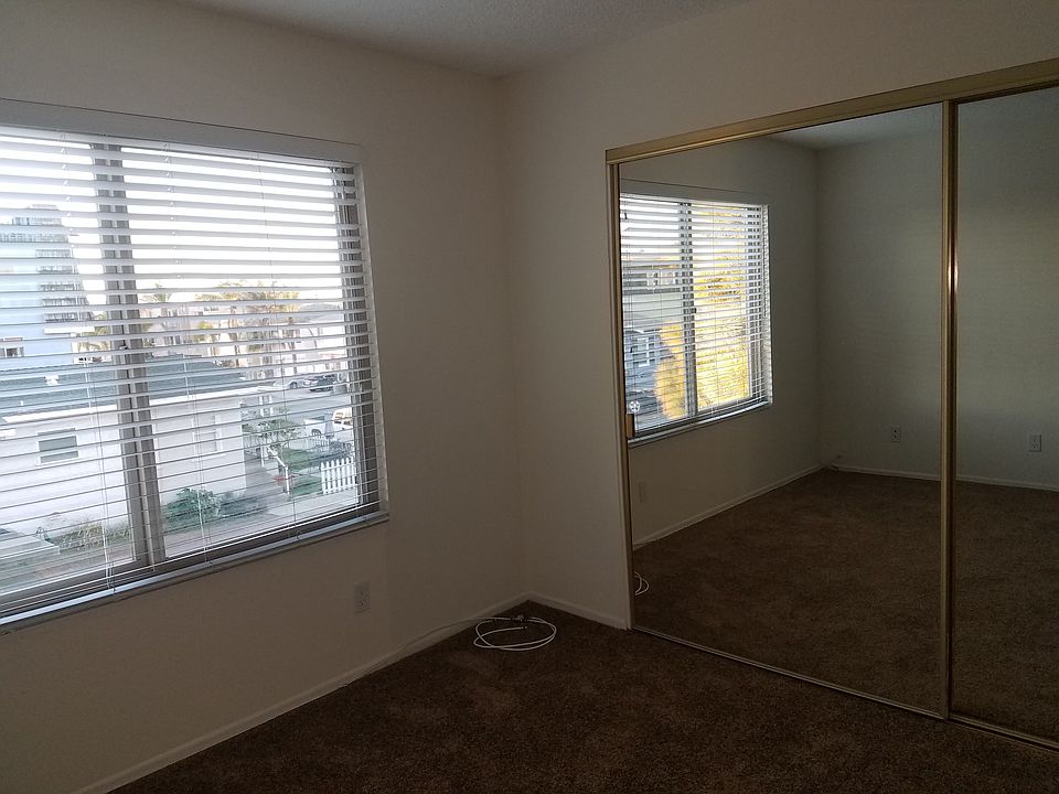 2nd image of 600 Monterey Blvd APT 2