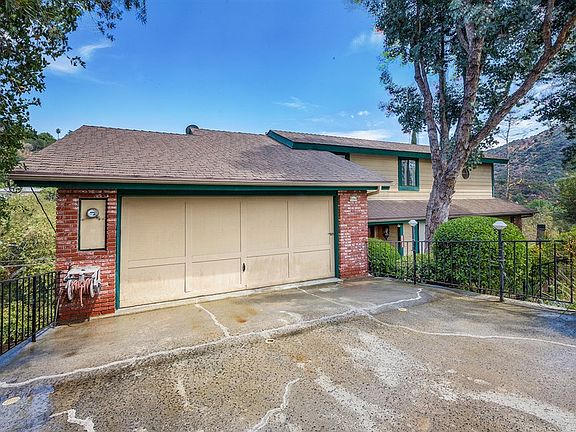 2nd image of 3302 Fullbrook Ct