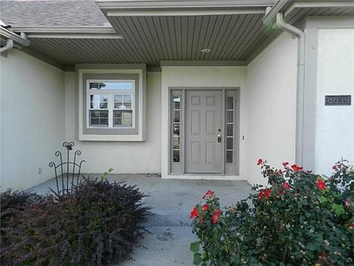 2nd image of 8639 N Myrtle Ave