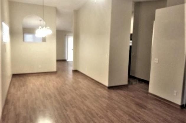 2nd image of 5644 Abbottsford Dr