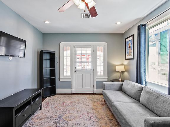 3rd image of 5710 Tchoupitoulas St