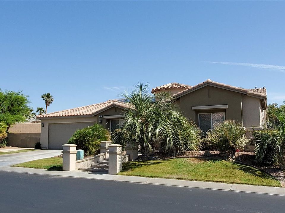 1st image of 990 Vista Dunes