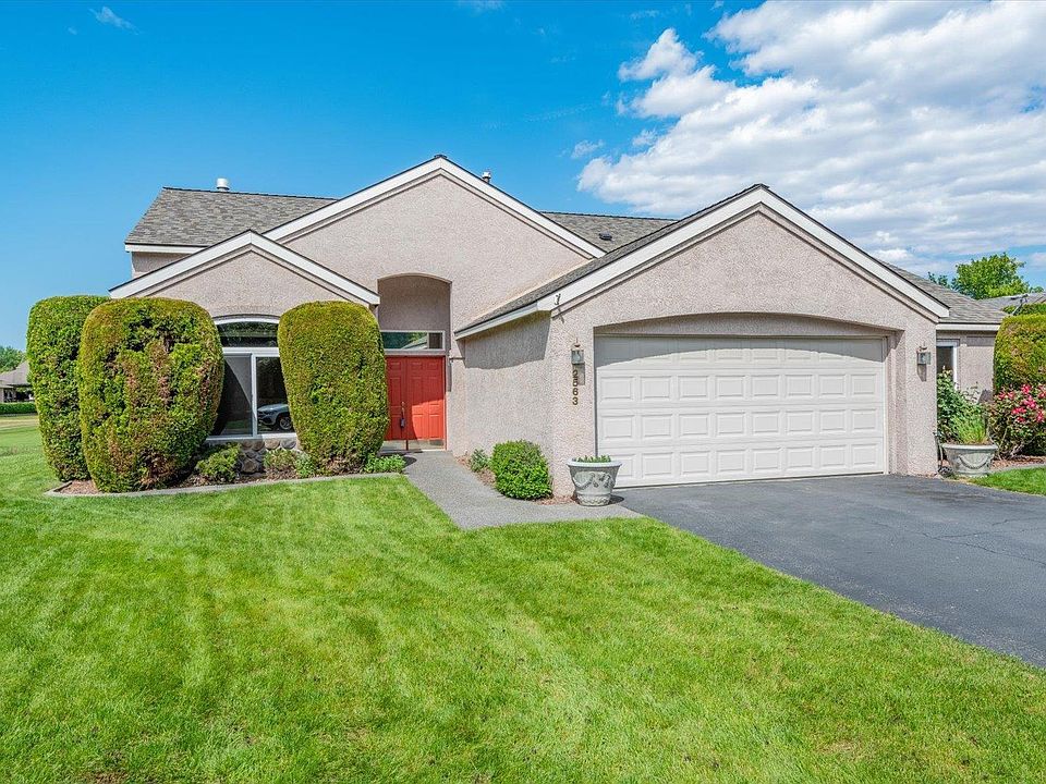 1st image of 2563 Prestwick Dr