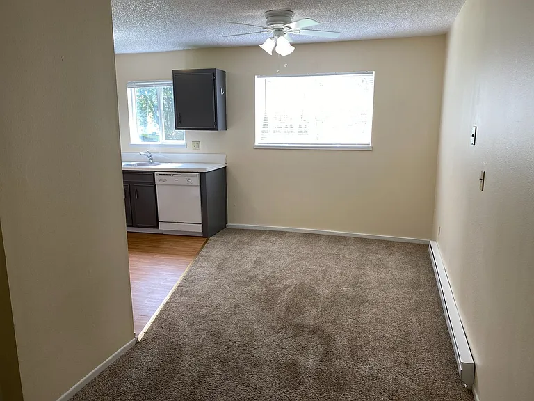 634 Alameda Ave — Photo 4