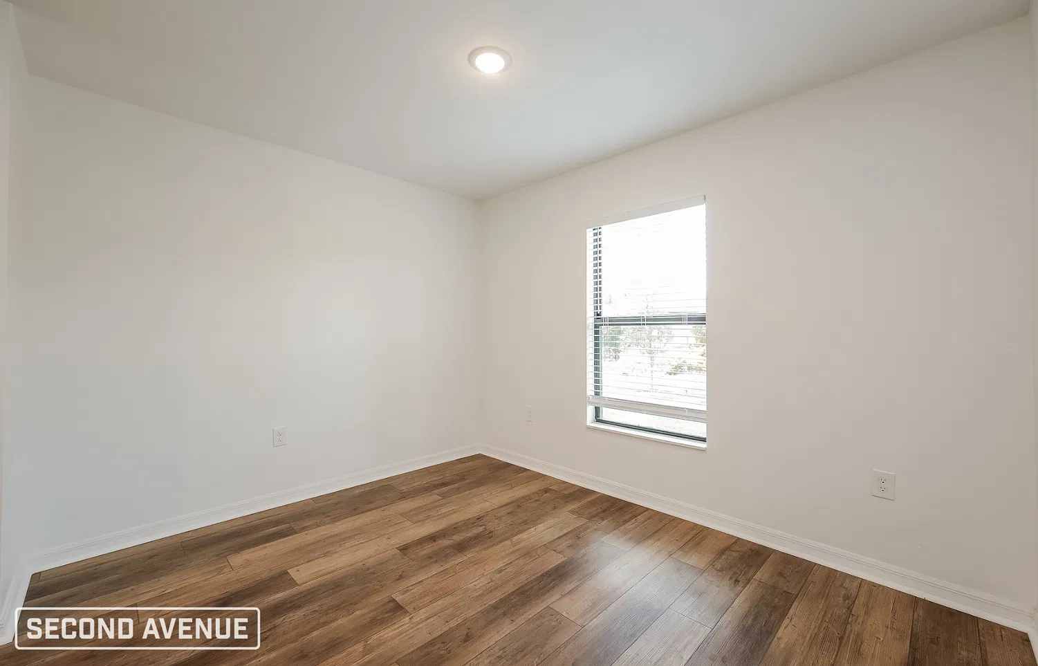 3 bed, 2.0 bath, 1680 sqft, $2,179 — Photo 4
