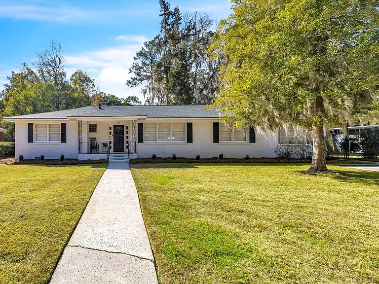 317 Kensington Dr — Photo 40