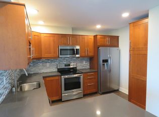 2353 Albatross St APT 303, San Diego, CA 92101