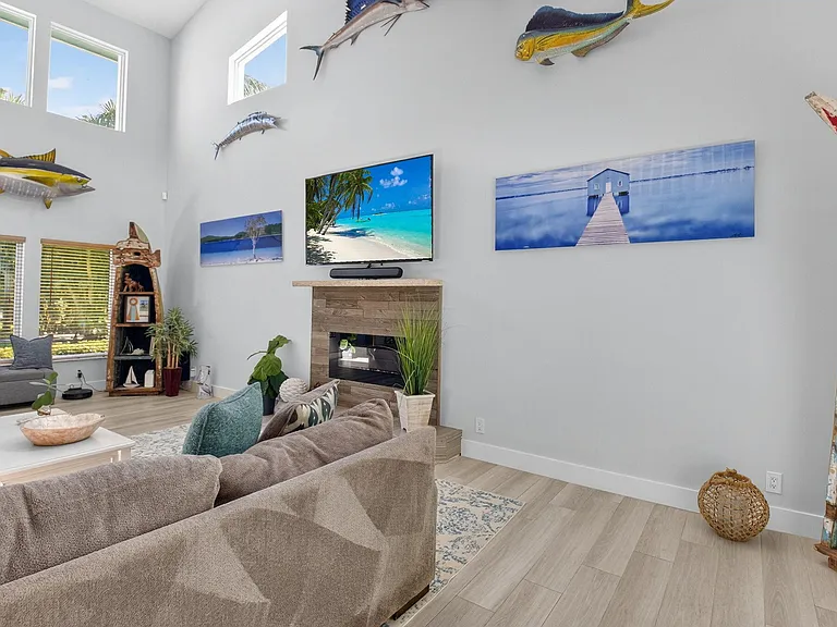 6701 Hillside Ln — Photo 14