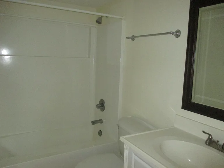 41 Greenside Ln — Photo 15