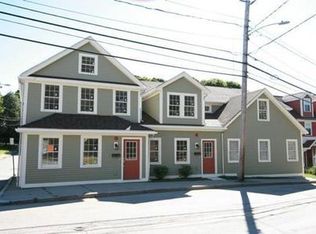 1012 Chestnut St #1018, Newton, MA 02464