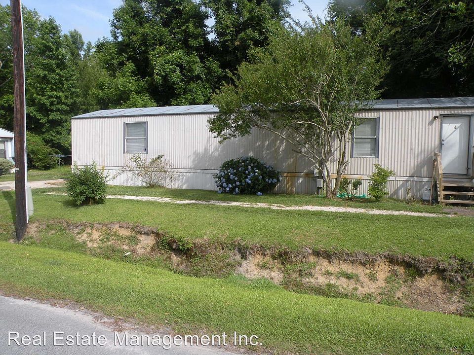 1st image of 1003A Wesley Ln