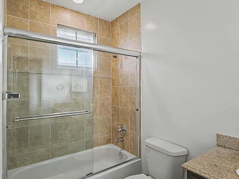 5789 Woodland Point Dr — Photo 37