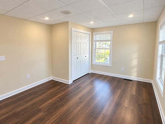 5th image of 1913 Dover Rd #4