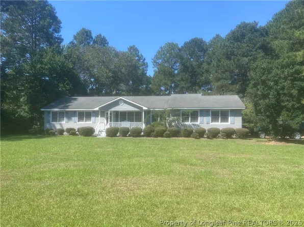 4137 Moss Neck Rd, Pembroke, NC 28372