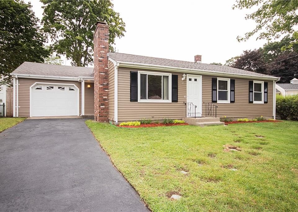 1st image of 37 Glen Meadows Dr