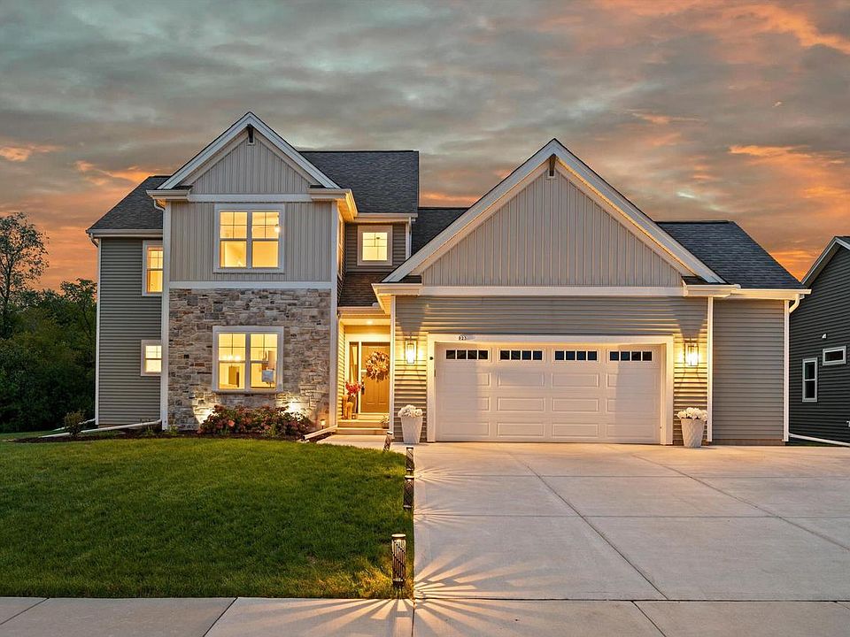 1st image of 923 Kohlwey DRIVE