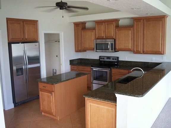 2nd image of 4531 SW Darwin Blvd
