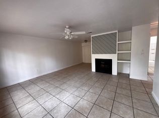 911 SW 59th Ter APT B, Gainesville, FL 32607