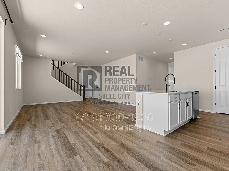 1941 Manassa St — Photo 17