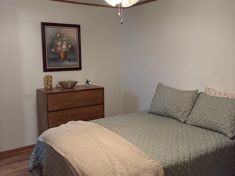 Cottonwood Blvd — Photo 9