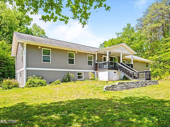 2nd image of 161 Mountain View Dr