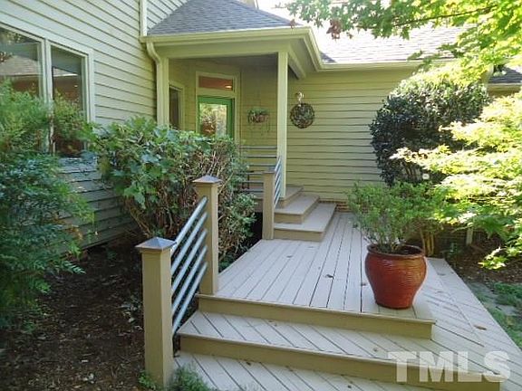 2nd image of 204 Martha Ln