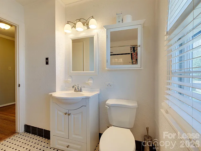 4917 White Oak Rd — Photo 22