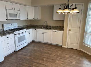 1345 Rebecca Rd NE, Rio Rancho, NM 87144