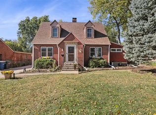 2204 44th St, Des Moines, IA 50310