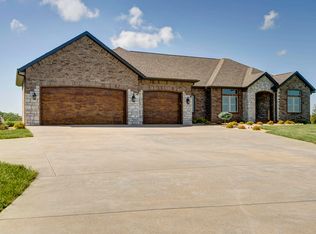 118 Clearview Ct, Ozark, MO 65721