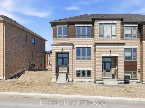 2964 Peter Matthews Dr, Pickering, ON L1X 0R7
