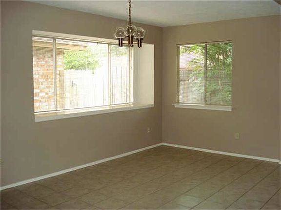 2nd image of 18810 Oak Bower Dr