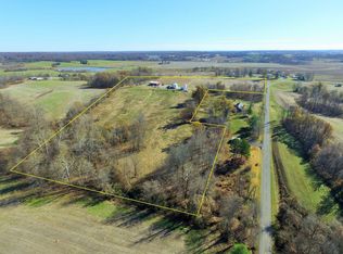 1960 Cullen Rd, Morganfield, KY 42437