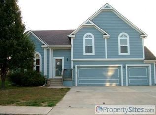 18429 Juniper St, Gardner, KS 66030