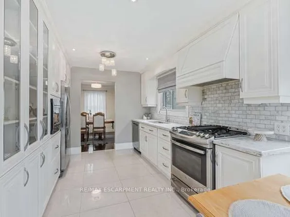 56 Cavendish Cres, Brampton, ON L6T 1Z4