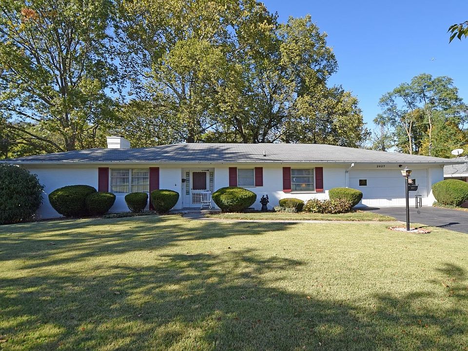1st image of 2627 Beechmar Dr